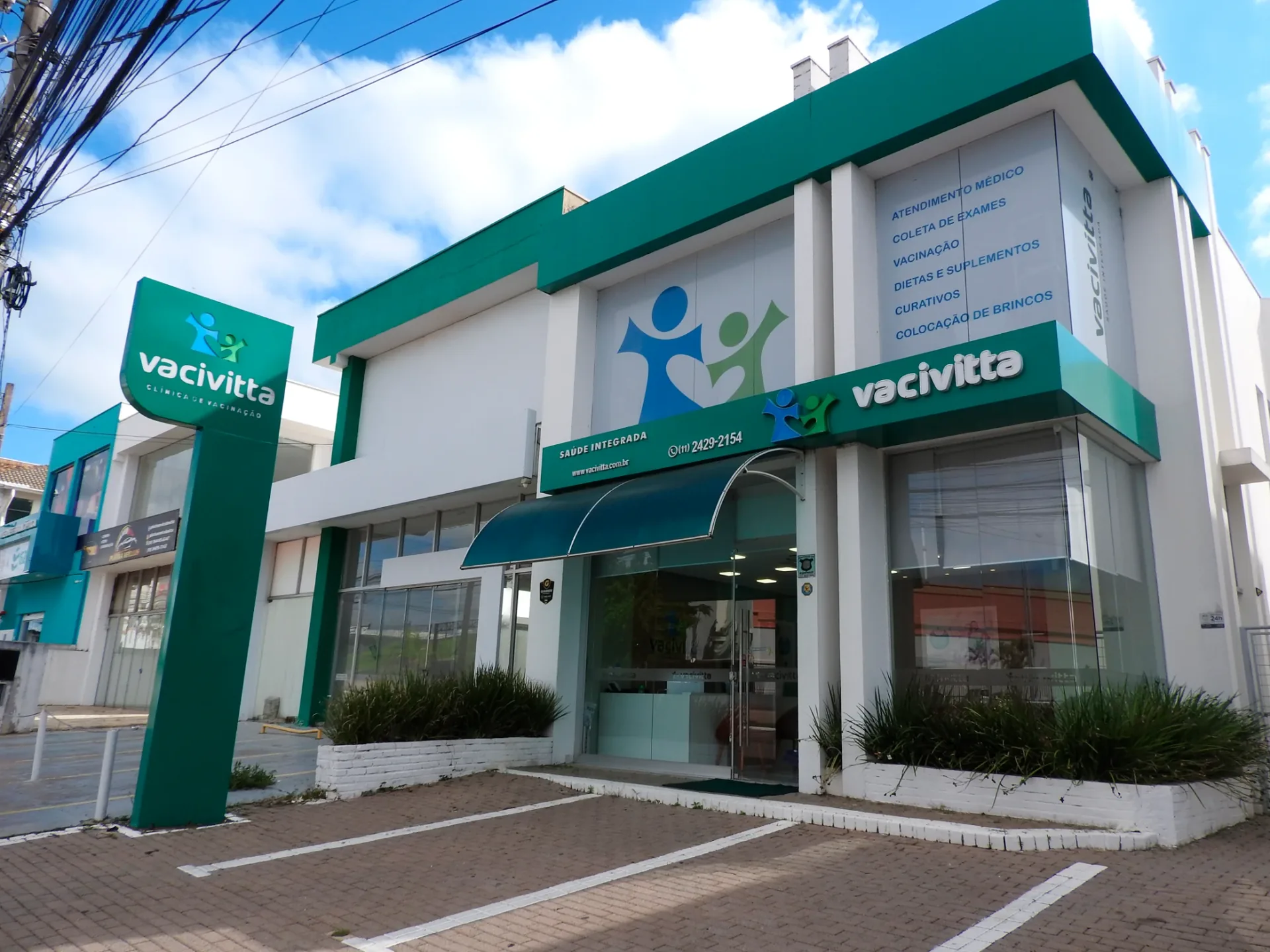 Fachada de uma clínica Vacivitta